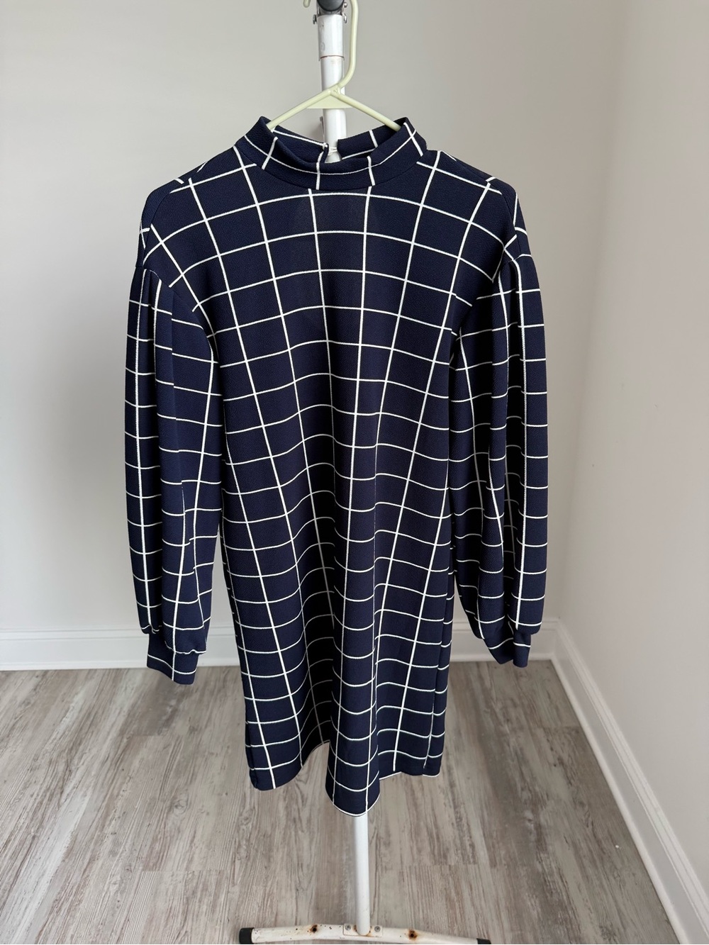 SHEIN Navy and White Grid Mock Neck Long Balloon Sleeve Dress